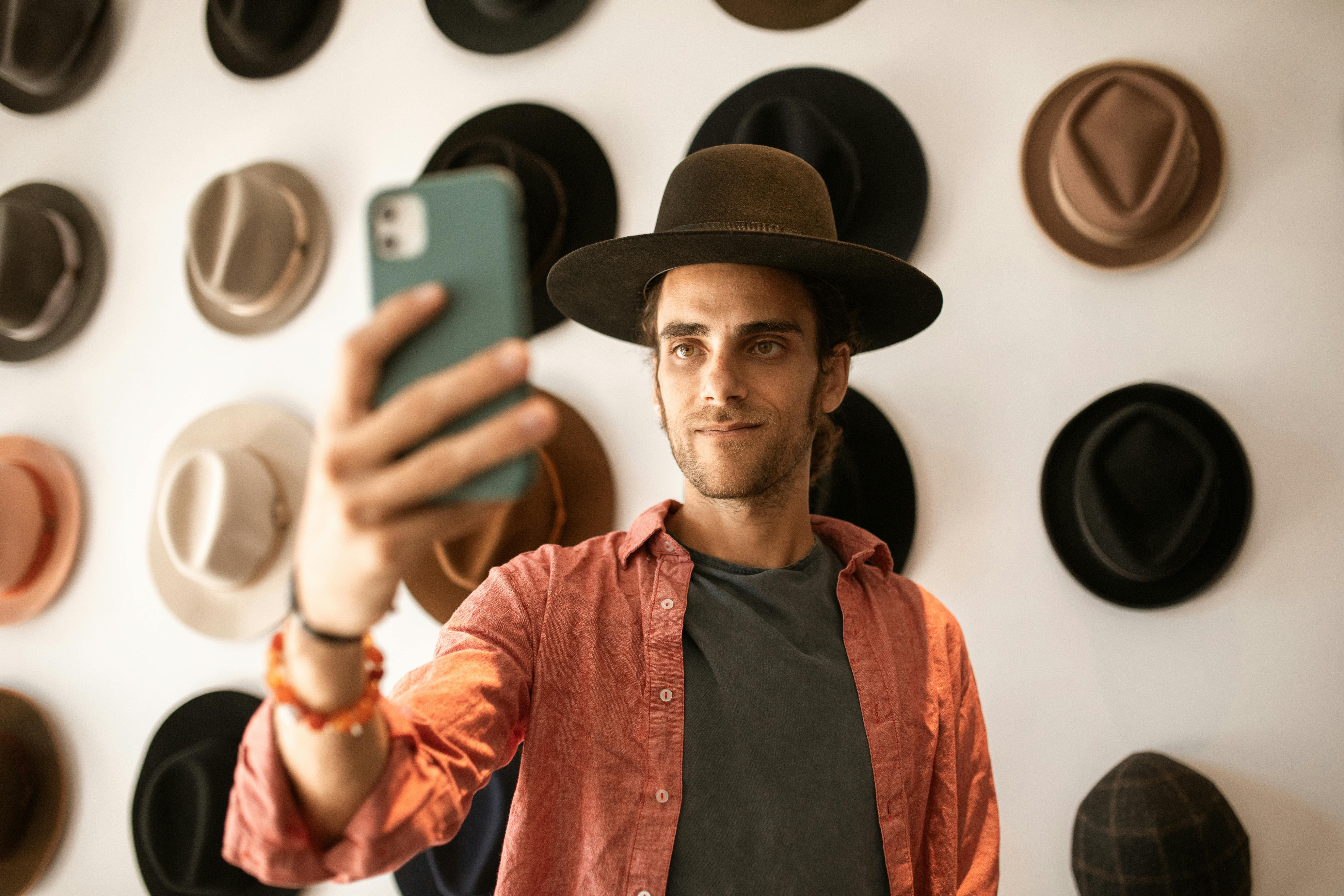 the role of d2c brand influencers in building loyalty programs