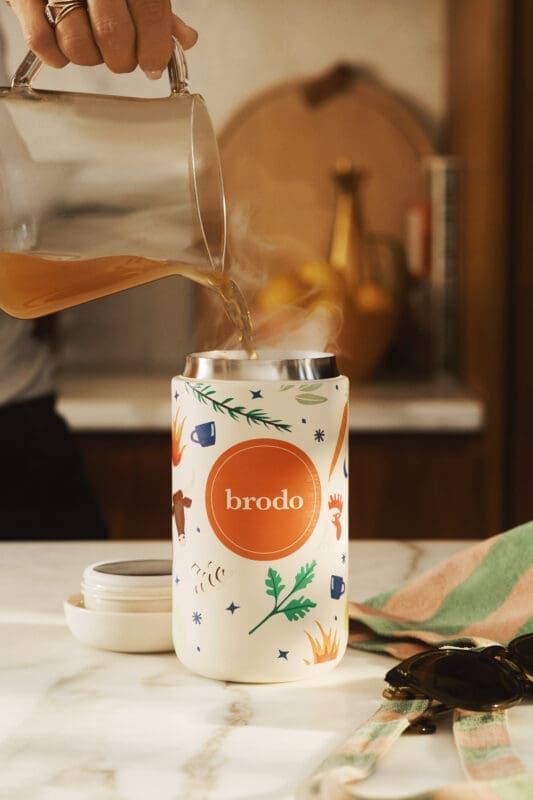 Brodo broth poured in thermos